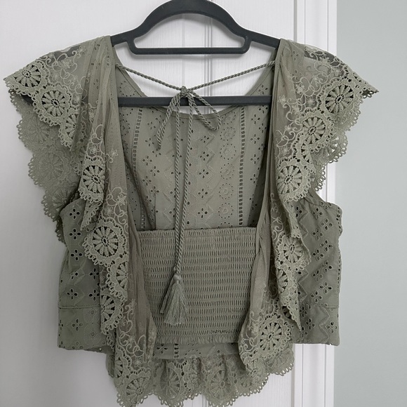 Altar’d State sage green top. Size SM. - Picture 3 of 3